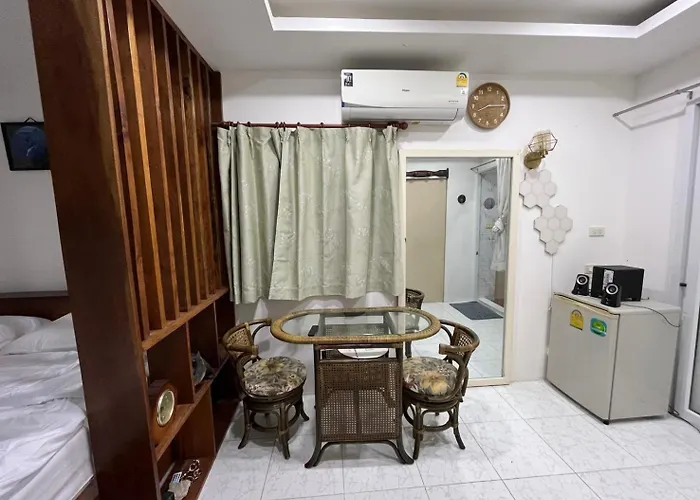 Min Land Hotel Ban Lan Nok