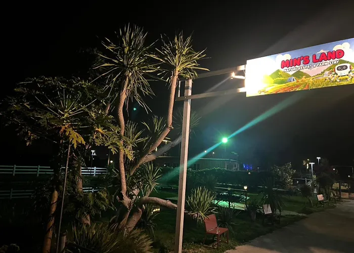 Min Land Hotel Ban Lan Nok