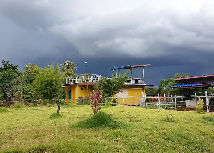 Hotel Min Land Ban Lan Nok